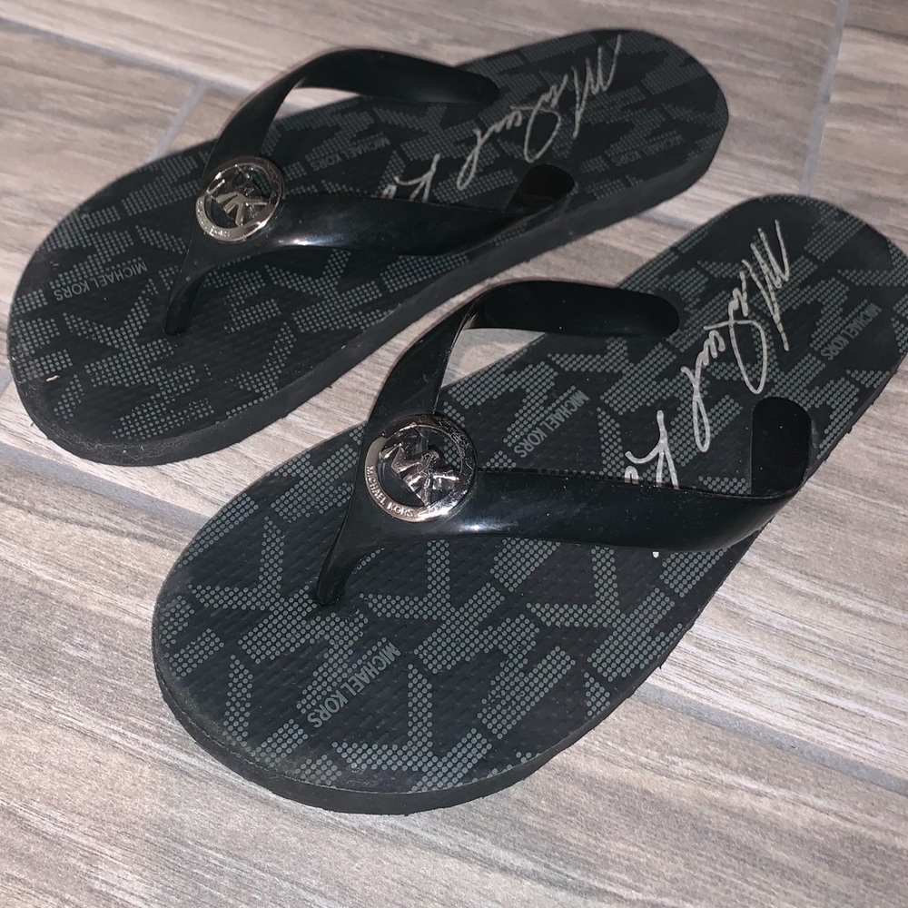 Michael Kors flip flops